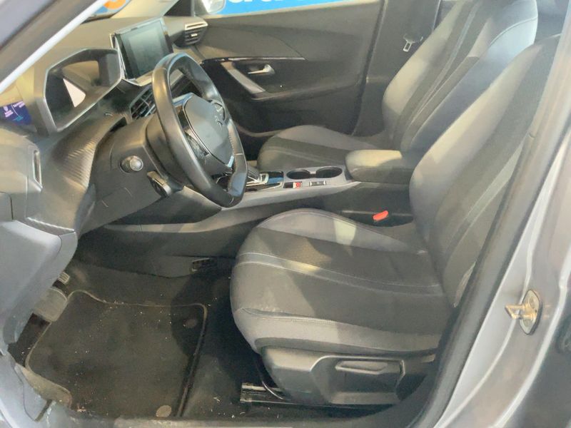 Peugeot 2008 electric drive 100 kW e Allure 2020 – снимка 16