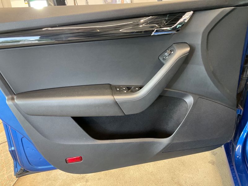 Skoda Octavia 2.0 TDI Style 2019 – снимка 30