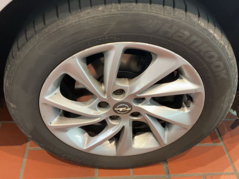 Opel Astra 1.4 SIDI Turbo ON 2018 – снимка 11