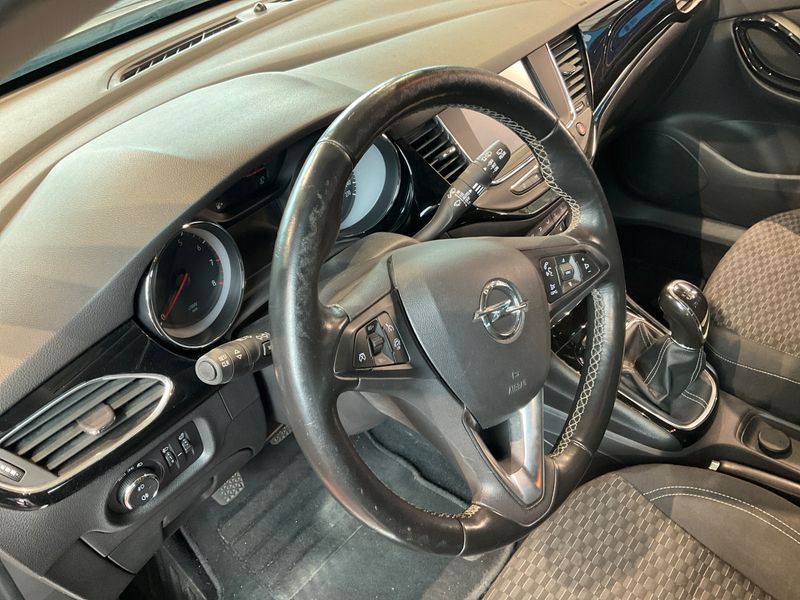 Opel Astra 1.4 SIDI Turbo ON 2018 – снимка 24