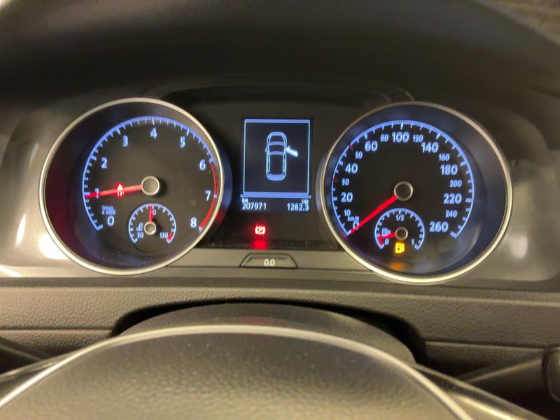 Volkswagen Golf VII 1.0 TSI Trendline BlueMotion Tech 2017 – снимка 18
