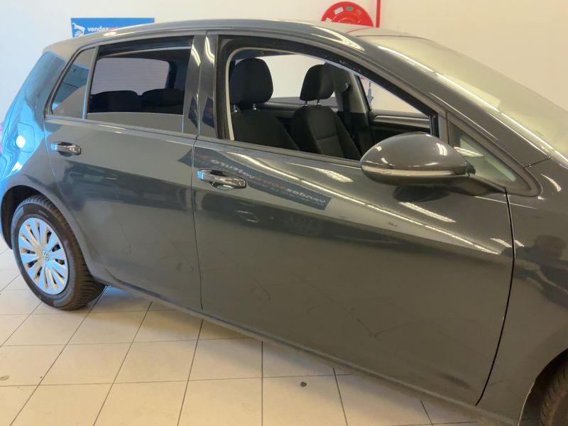 Volkswagen Golf VII 1.0 TSI Trendline BlueMotion Tech 2017 – снимка 10