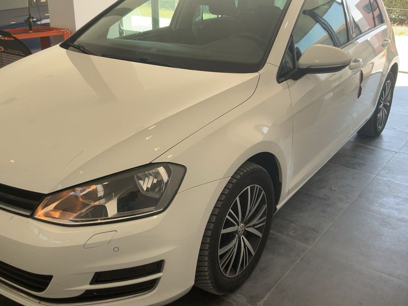 Volkswagen Golf VII 1.6 TDI Allstar BlueMotion Tech 2016 – снимка 2