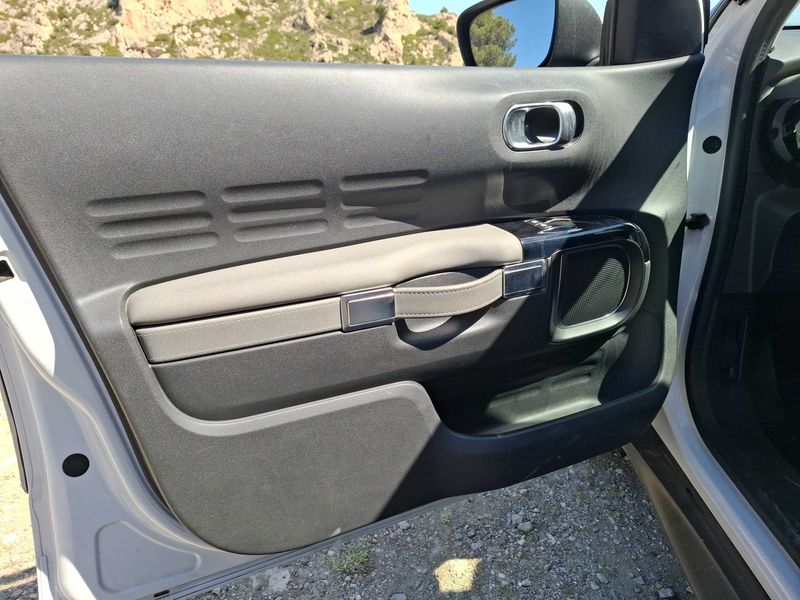 Citroen C4 Cactus 1.2 e-THP Shine Edition 2016 – снимка 51