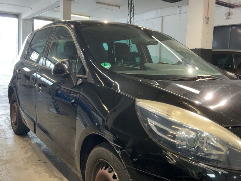Renault Scenic 2.0 Dynamique 2012 – снимка 12