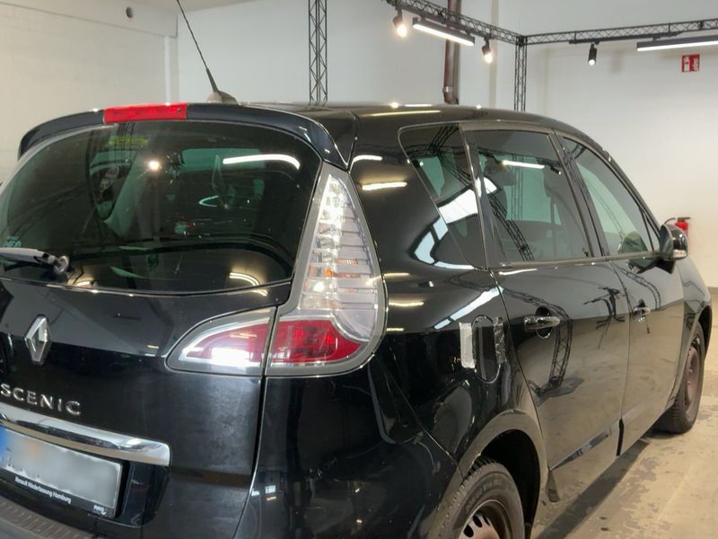 Renault Scenic 2.0 Dynamique 2012 – снимка 8
