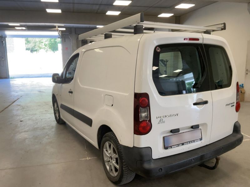 Peugeot Partner 1.6 Blue-HDi L1 Komfort Plus 2016 – снимка 6