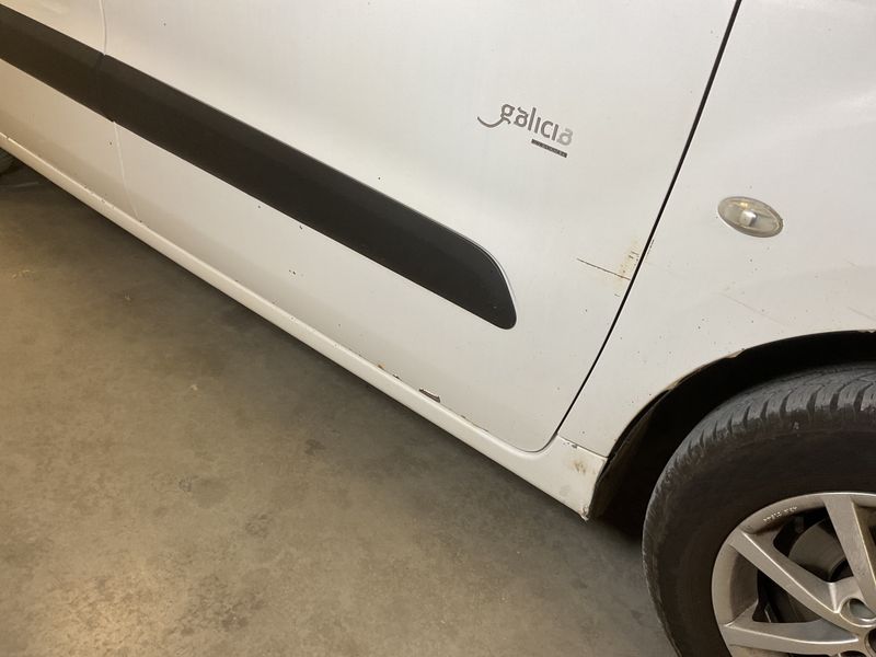Peugeot Partner 1.6 Blue-HDi L1 Komfort Plus 2016 – снимка 27