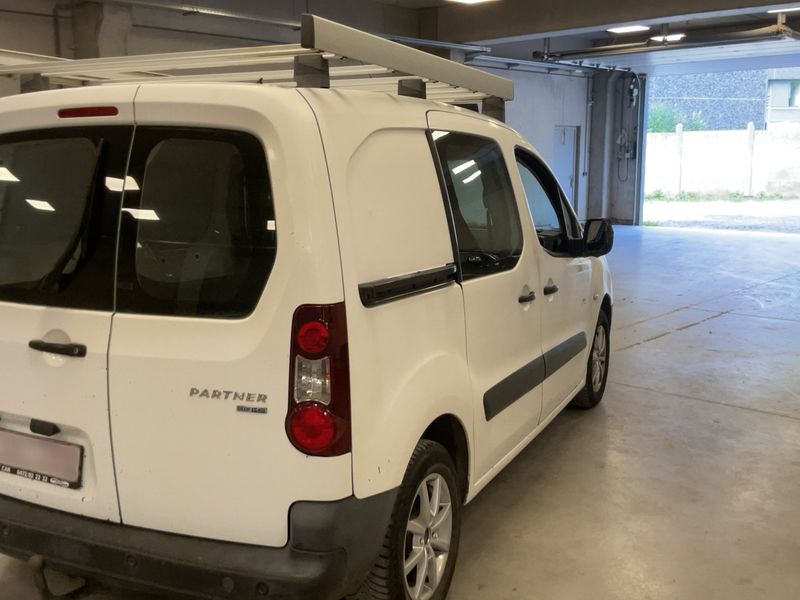 Peugeot Partner 1.6 Blue-HDi L1 Komfort Plus 2016 – снимка 8