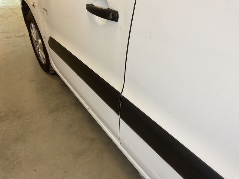 Peugeot Partner 1.6 Blue-HDi L1 Komfort Plus 2016 – снимка 30