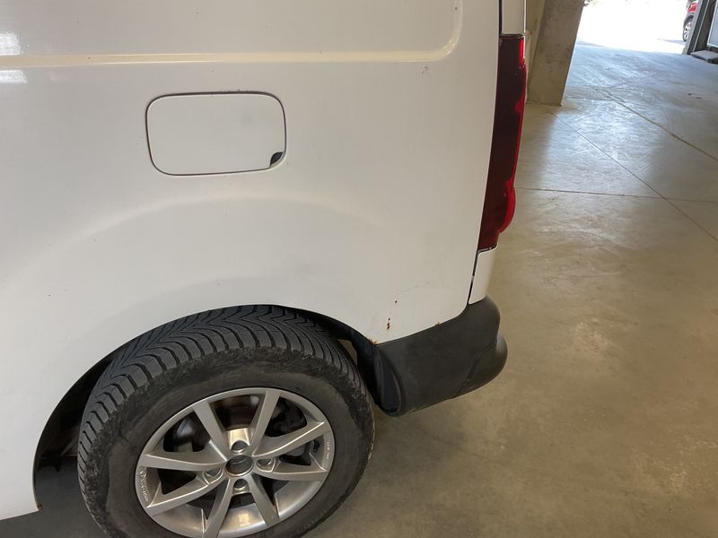 Peugeot Partner 1.6 Blue-HDi L1 Komfort Plus 2016 – снимка 35