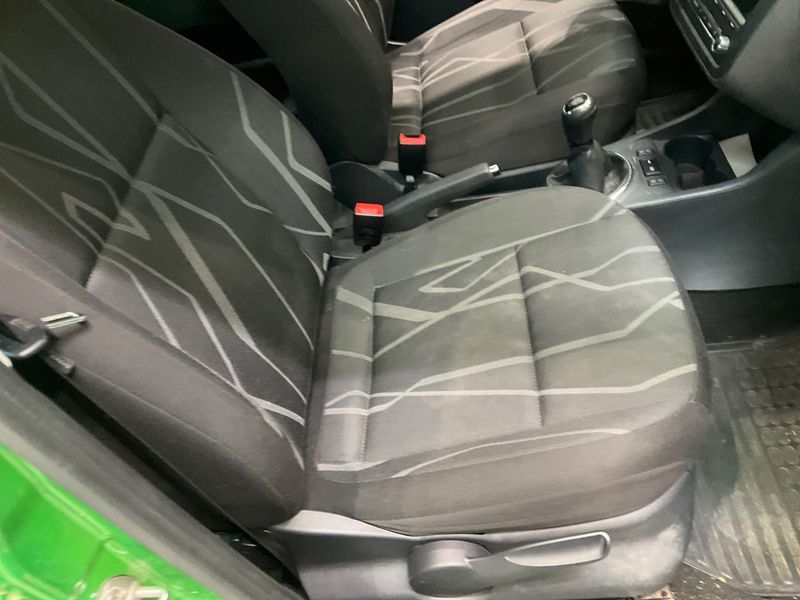 Skoda Fabia 1.2 TSI Fresh 2013 – снимка 29