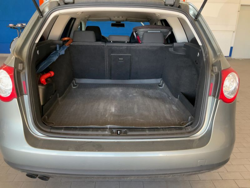 Volkswagen Passat 2.0 TDI Comfortline 2009 – снимка 10