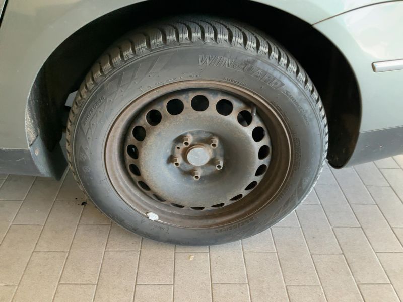 Volkswagen Passat 2.0 TDI Comfortline 2009 – снимка 17