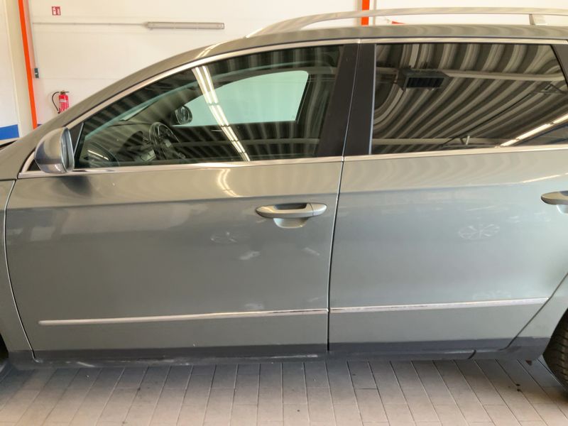 Volkswagen Passat 2.0 TDI Comfortline 2009 – снимка 4
