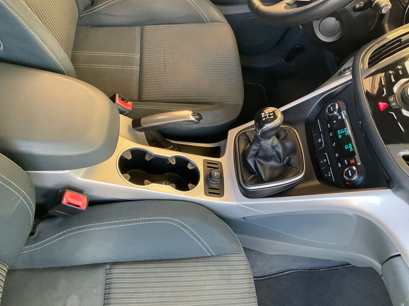 Ford C-Max 1.6 Ti-VCT Titanium 2012 – снимка 25