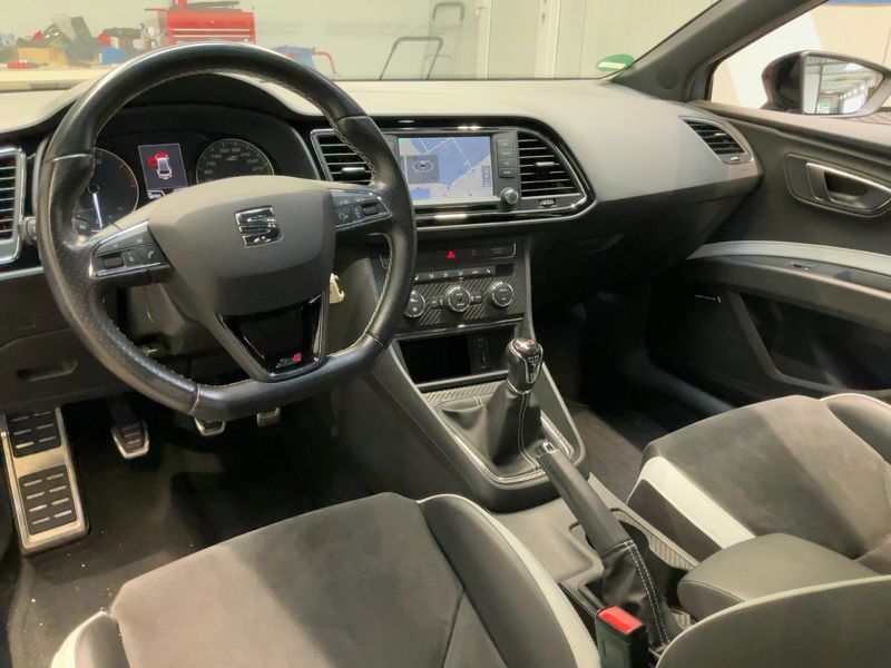 Seat Leon 2.0 TSI Cupra 290 2016 – снимка 18