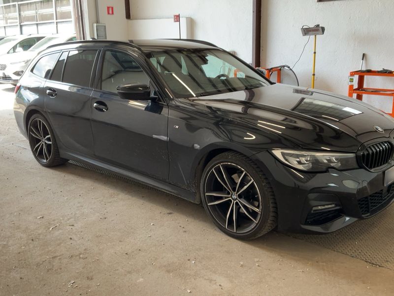 BMW 3er 320d Mild-Hybrid xDrive M Sport 2020 – снимка 12