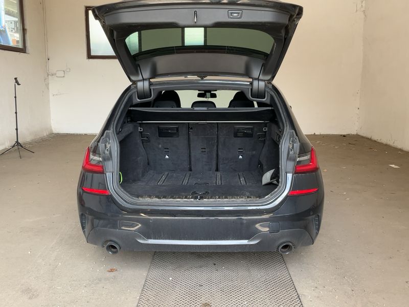 BMW 3er 320d Mild-Hybrid xDrive M Sport 2020 – снимка 15