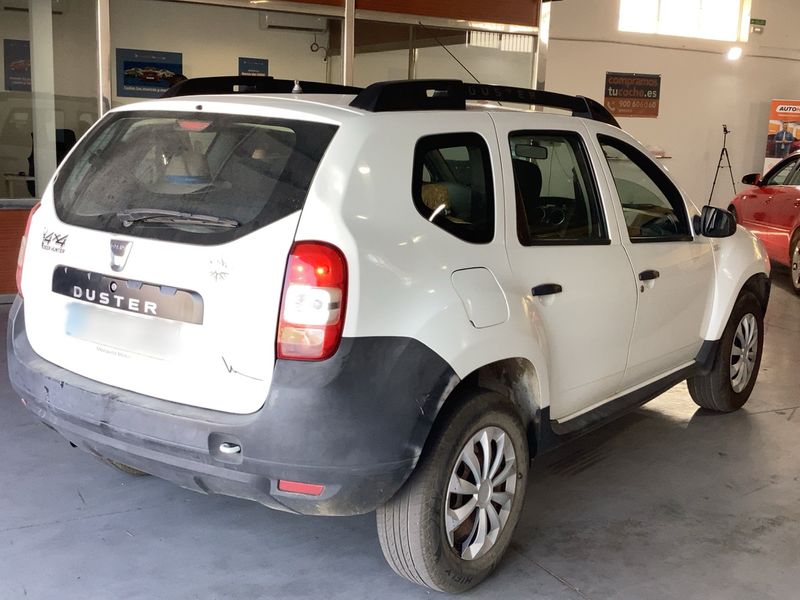 Dacia Duster 1.5 dCi Ambiance 4x4 2016 – снимка 8