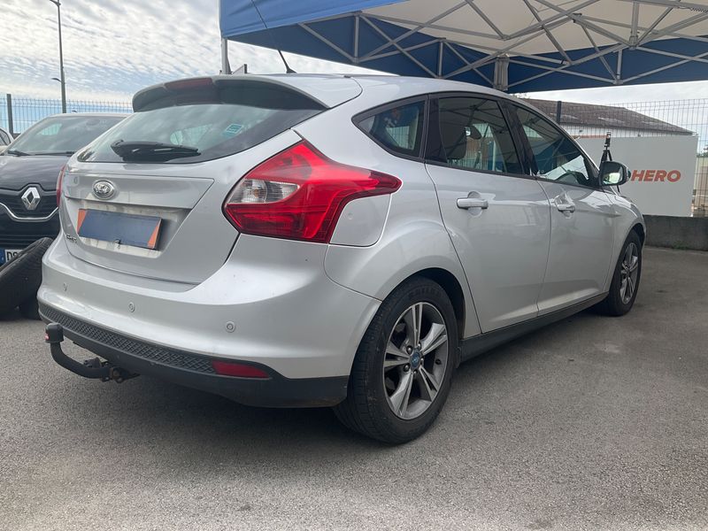 Ford Focus 1.6 TDCi Edition 2014 – снимка 2