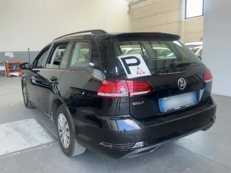 Volkswagen Golf VII 1.6 TDI Trendline BlueMotion Tech 2018 – снимка 6
