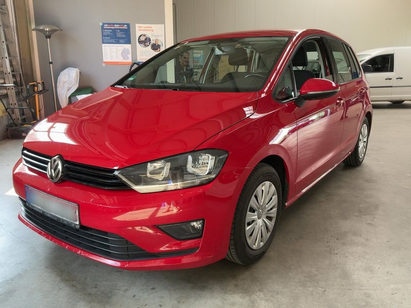 Volkswagen Golf VII Sportsvan 1.2 TSI Trendline BlueMotion Tech 2015 – снимка 1