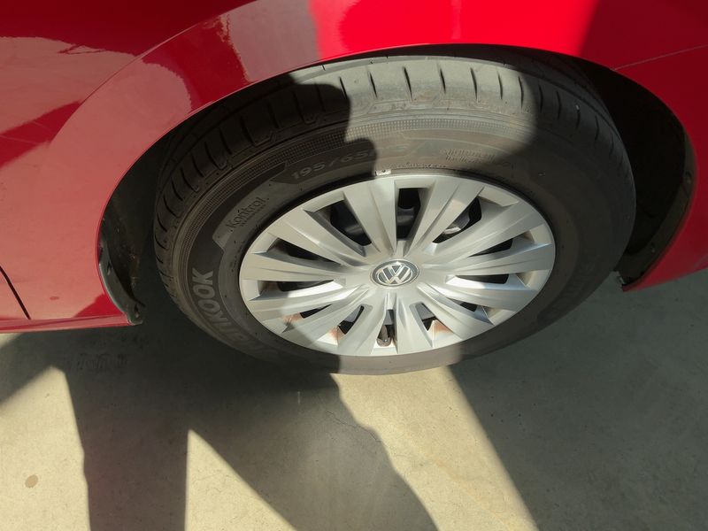 Volkswagen Golf VII Sportsvan 1.2 TSI Trendline BlueMotion Tech 2015 – снимка 11