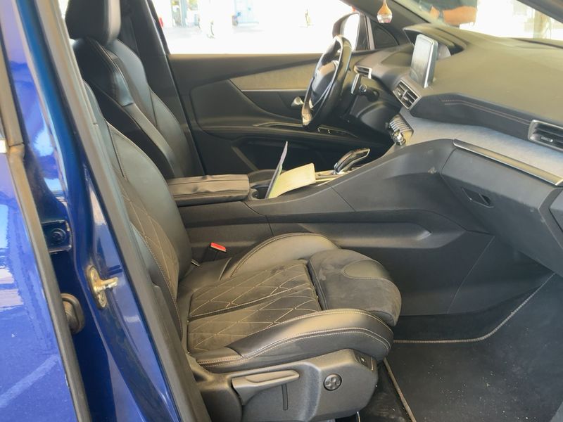 Peugeot 3008 2.0 Blue-HDi GT 2018 – снимка 16