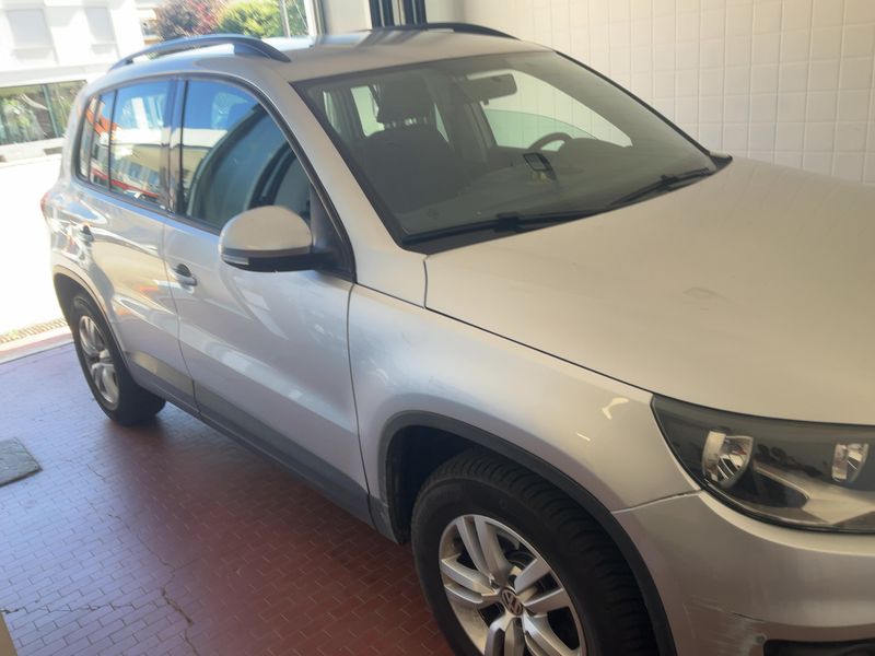 Volkswagen Tiguan 2.0 TDI Trend & Fun BlueMotion Tech 2013 – снимка 12