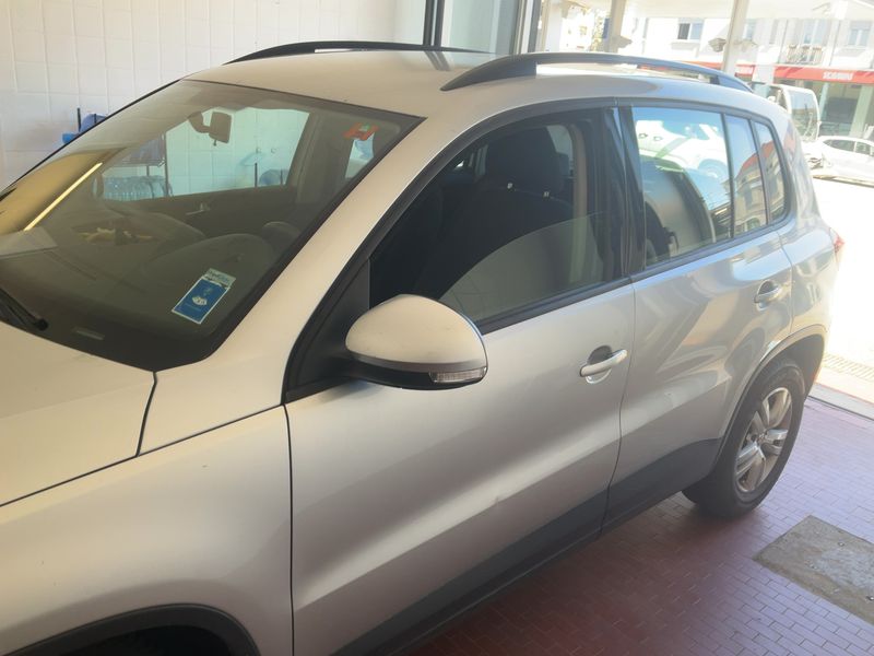 Volkswagen Tiguan 2.0 TDI Trend & Fun BlueMotion Tech 2013 – снимка 4