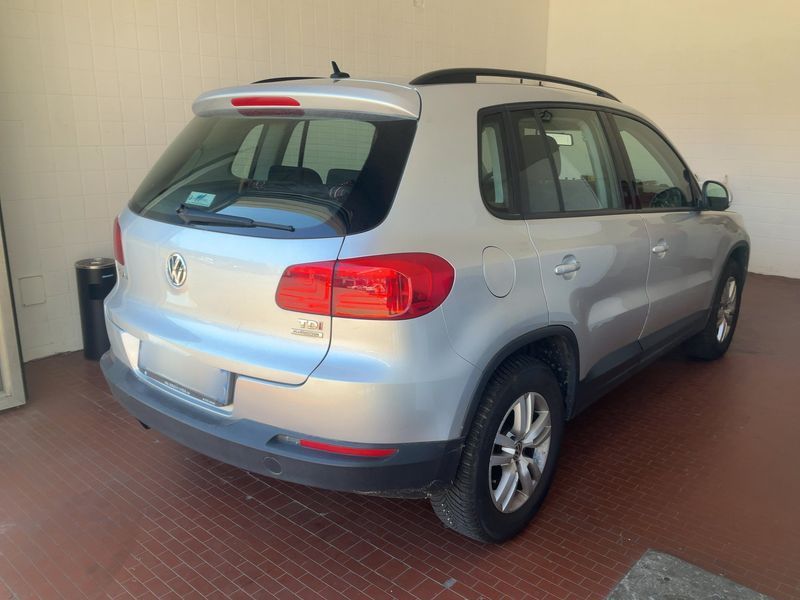 Volkswagen Tiguan 2.0 TDI Trend & Fun BlueMotion Tech 2013 – снимка 8
