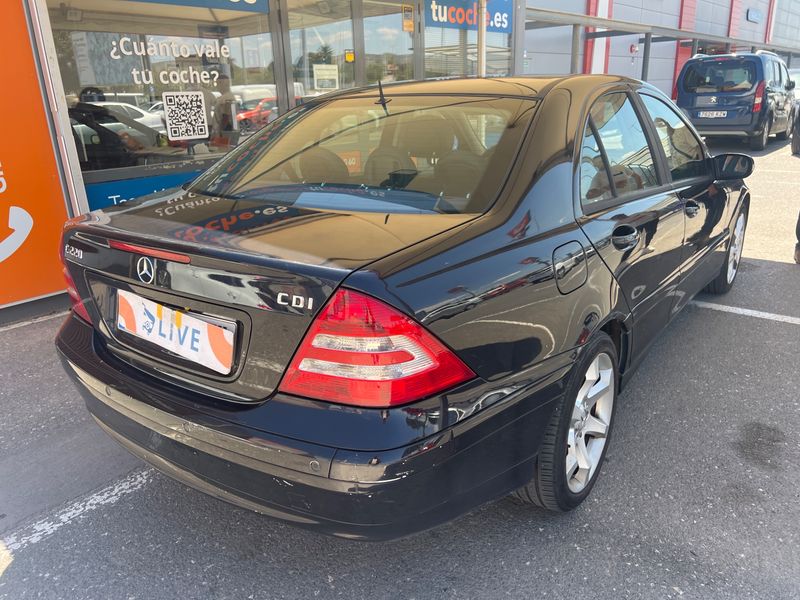 Mercedes-Benz C-Klasse C 220 CDI Sport Edition Classic 2006 – снимка 2