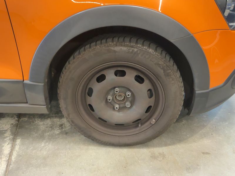 Volkswagen Polo 1.4 FSI CrossPolo 2012 – снимка 11