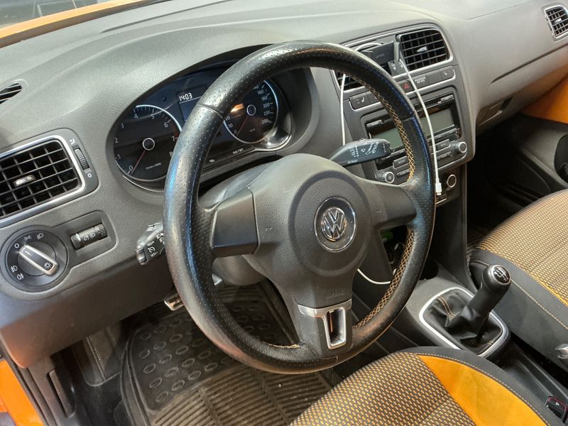 Volkswagen Polo 1.4 FSI CrossPolo 2012 – снимка 29