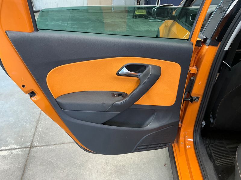 Volkswagen Polo 1.4 FSI CrossPolo 2012 – снимка 31