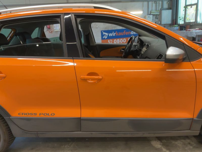 Volkswagen Polo 1.4 FSI CrossPolo 2012 – снимка 10