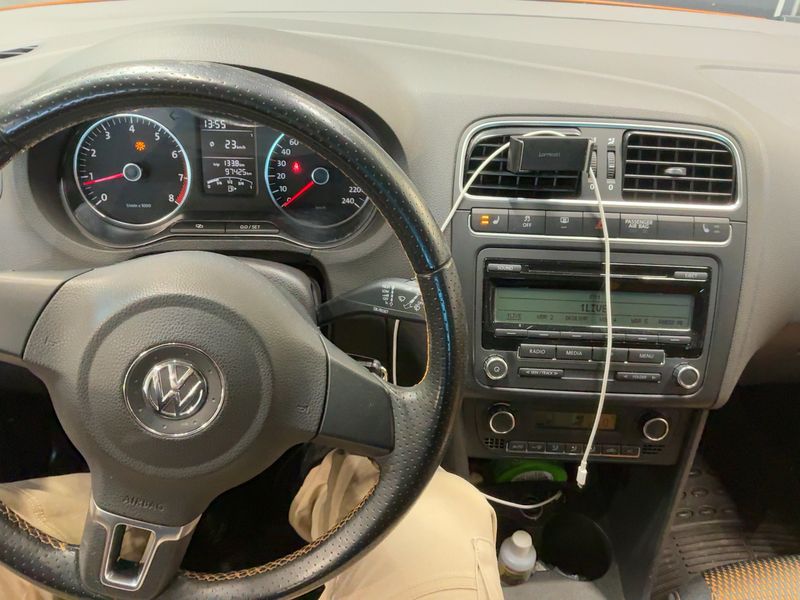 Volkswagen Polo 1.4 FSI CrossPolo 2012 – снимка 18