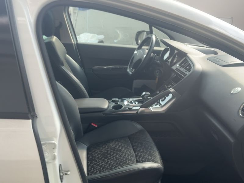 Peugeot 3008 2.0 HDi Hybrid4 2014 – снимка 17