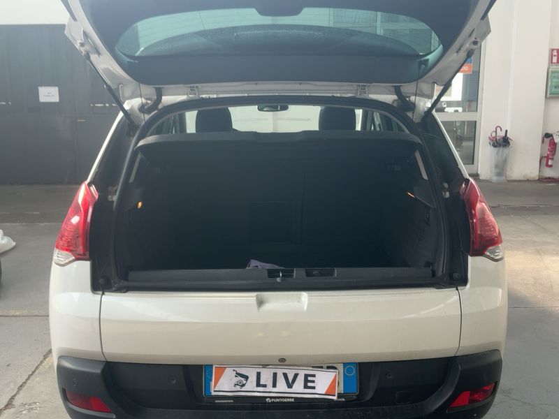 Peugeot 3008 2.0 HDi Hybrid4 2014 – снимка 16
