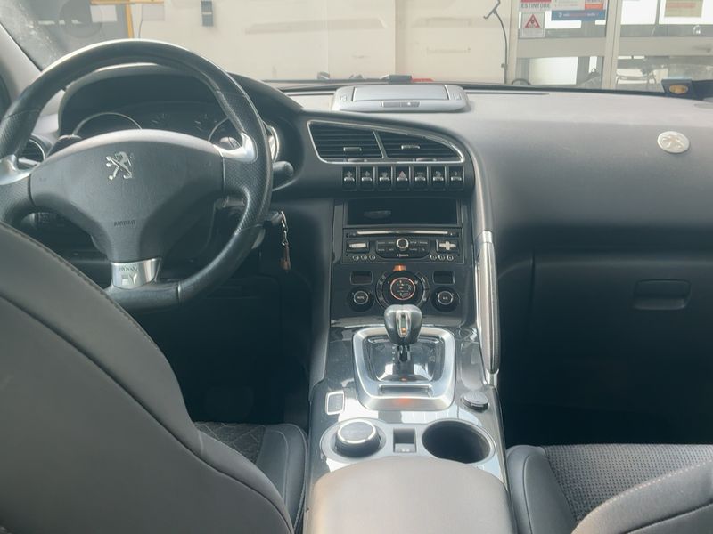 Peugeot 3008 2.0 HDi Hybrid4 2014 – снимка 18