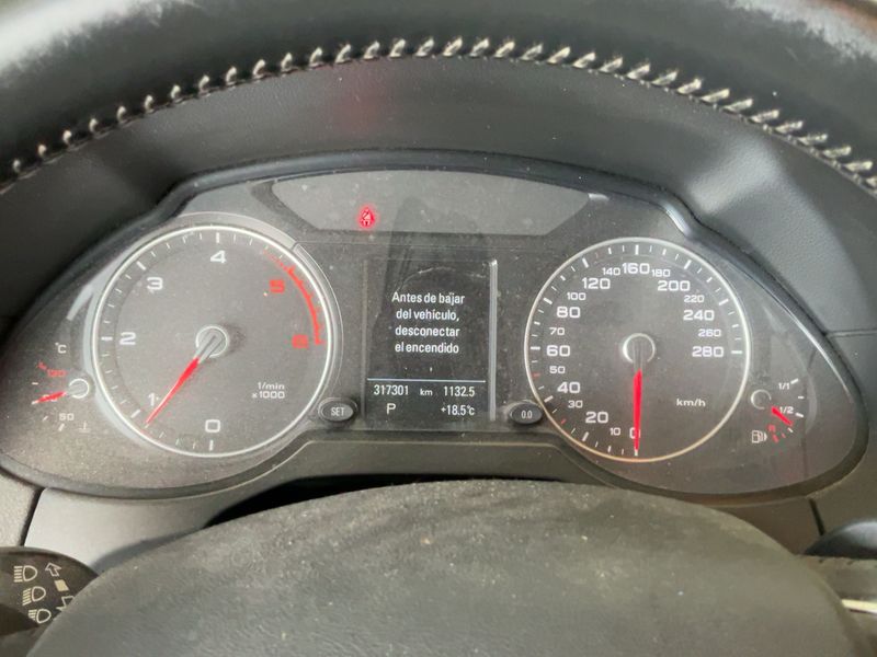 Audi Q5 2.0 TDI quattro Advanced edition 2015 – снимка 18