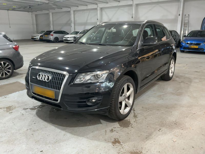 Audi Q5 2.0 TDI quattro 2010 – снимка 1