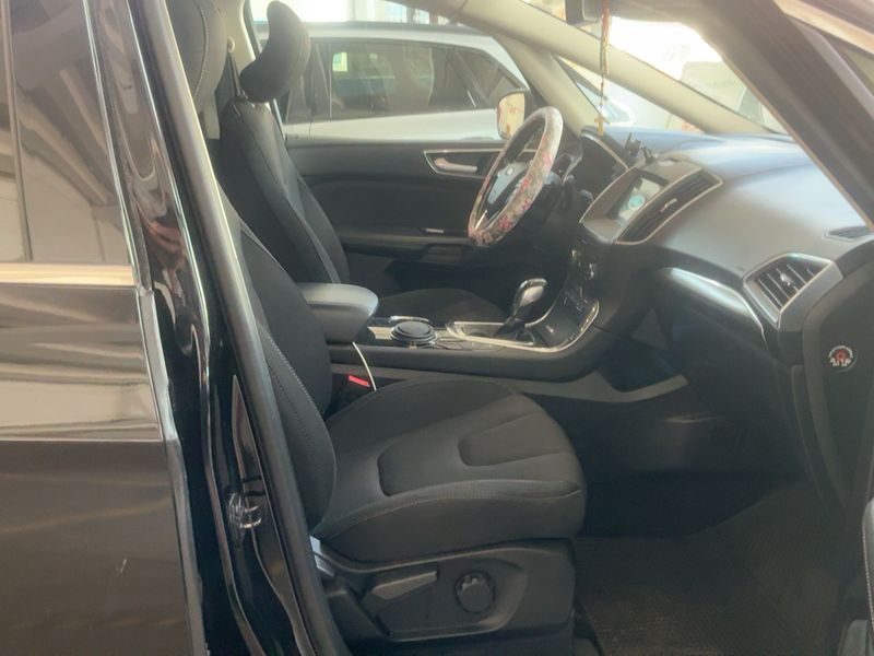 Ford S-Max 2.0 TDCi Titanium 2016 – снимка 16