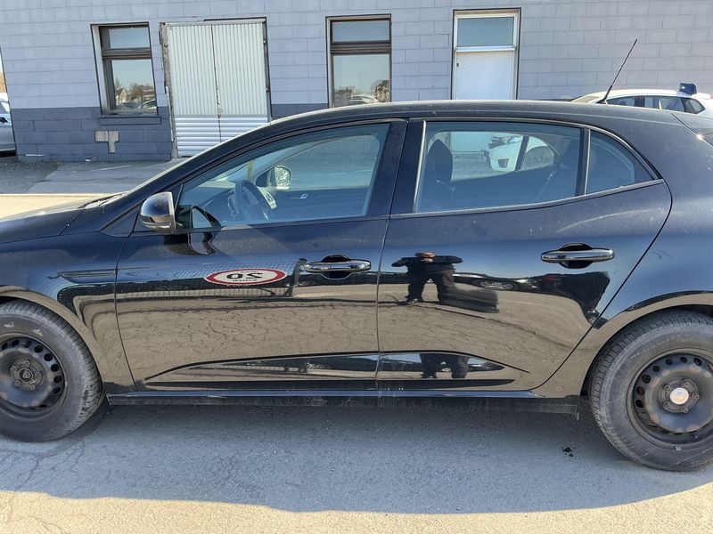 Renault Megane 1.2 TCe Energy Life 2016 – снимка 4