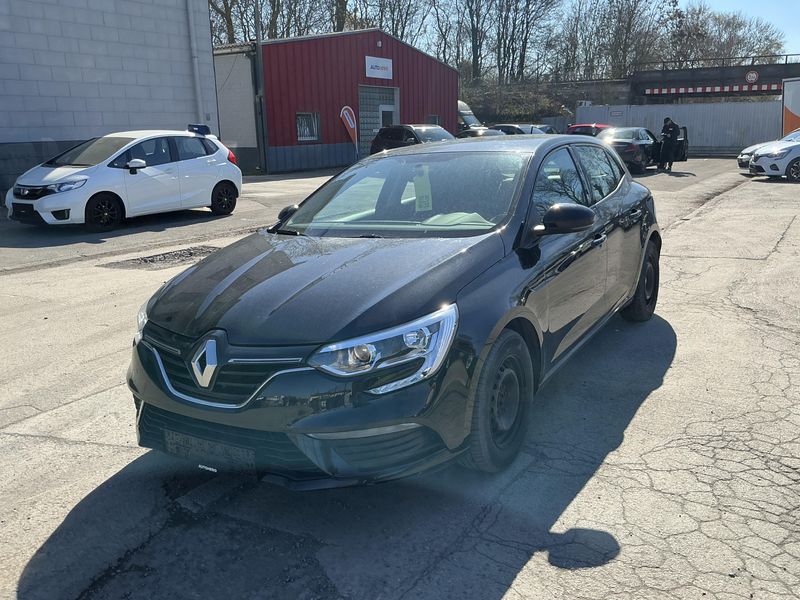 Renault Megane 1.2 TCe Energy Life 2016 – снимка 1
