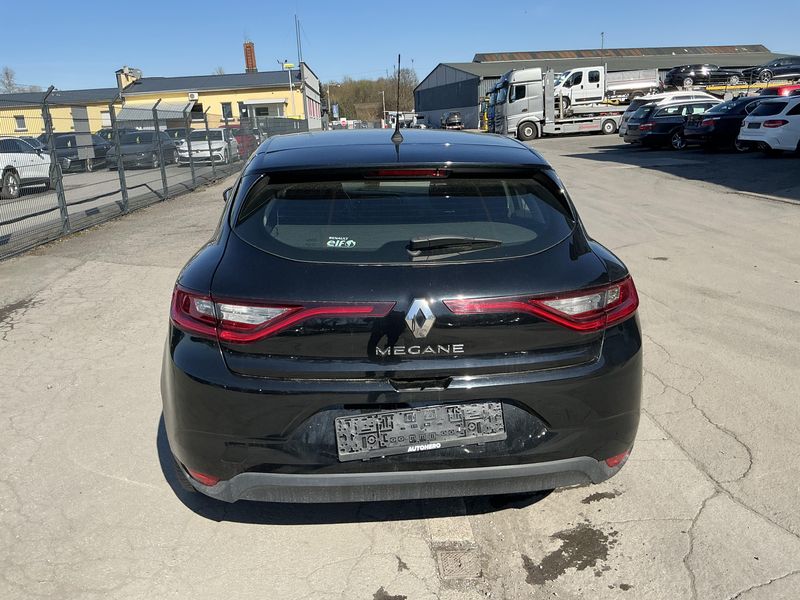 Renault Megane 1.2 TCe Energy Life 2016 – снимка 7