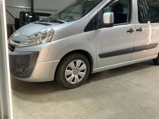 Citroen Jumpy 2.0 HDi L2 Confort 2010 – снимка 2