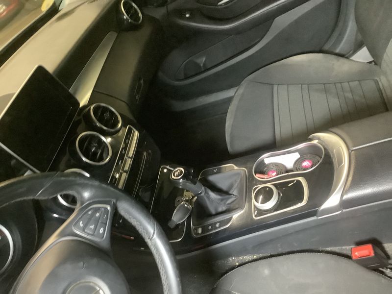Mercedes-Benz C-Klasse C 180 d T BlueTEC Avantgarde 2018 – снимка 29