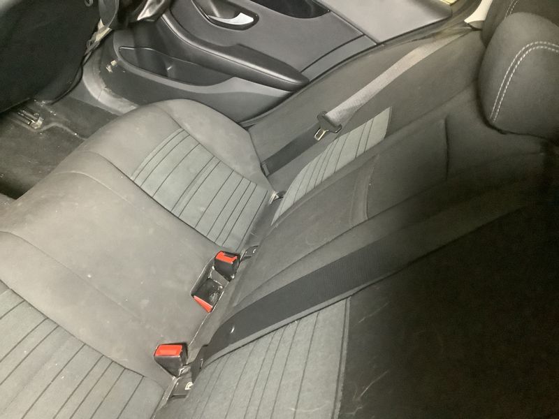 Mercedes-Benz C-Klasse C 180 d T BlueTEC Avantgarde 2018 – снимка 33